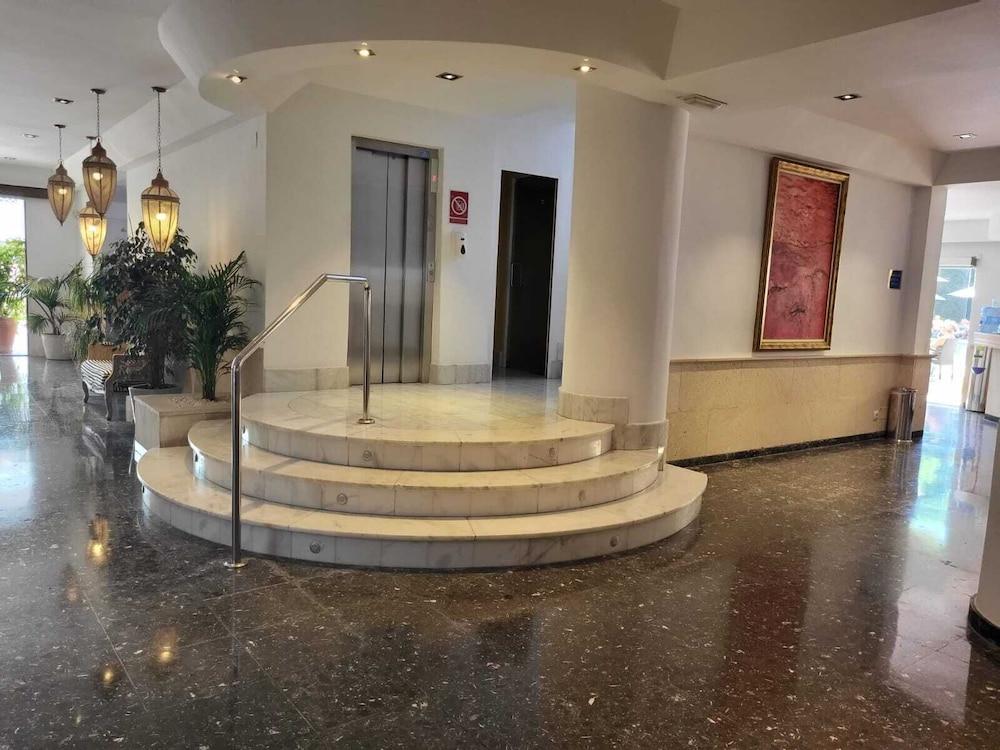 Roc Oberoy - Adults Only Hotel Пагуера Екстериор снимка