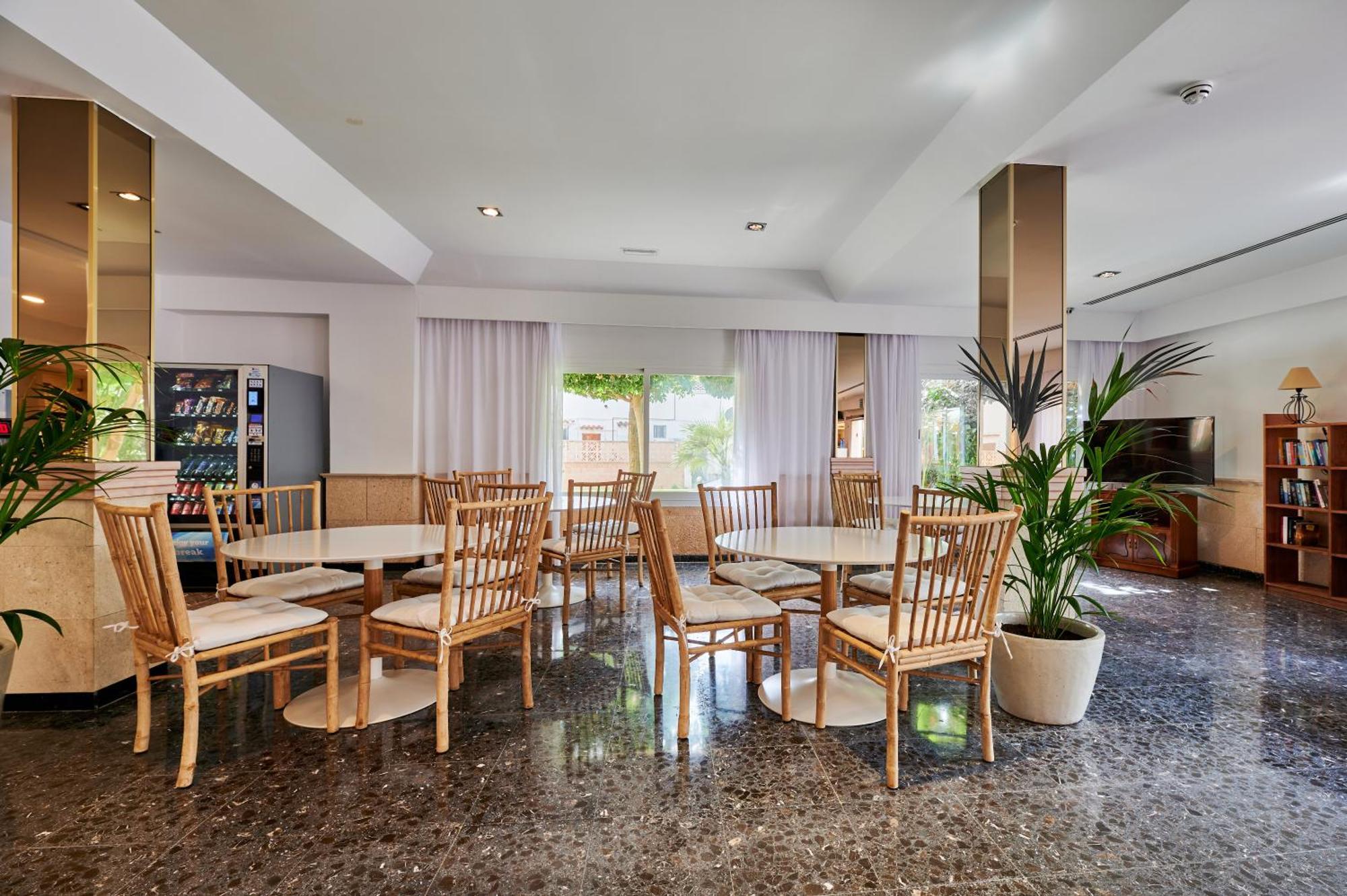 Roc Oberoy - Adults Only Hotel Пагуера Екстериор снимка