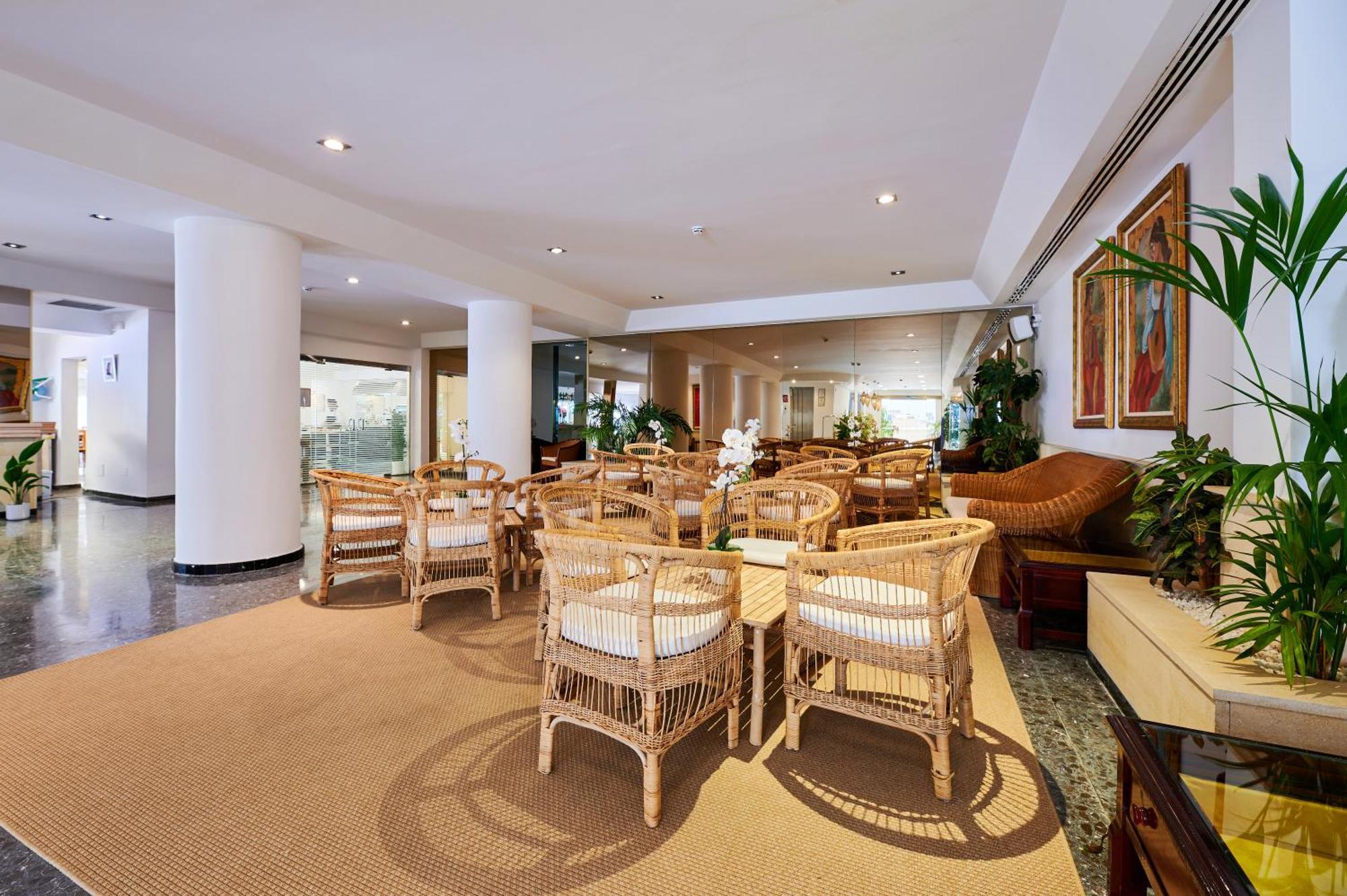 Roc Oberoy - Adults Only Hotel Пагуера Екстериор снимка